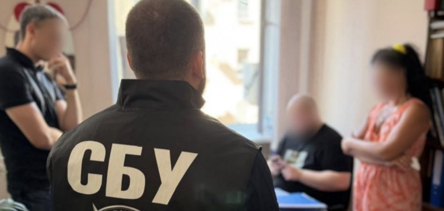 Спасибо за наступление и радовалась оккупации: экс-чиновнице Одесского горсовета объявили подозрение