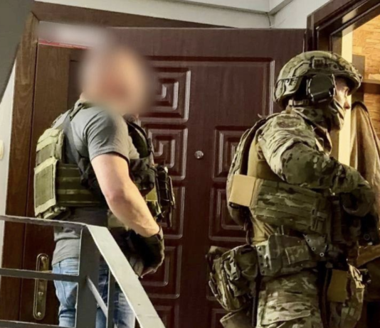 Убил родителей, ранил брата и застрелился сам: что произошло в Киевском районе Одессы