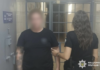 Бросила три боевых гранаты со второго этажа: в Одесской области задержали военнослужащую