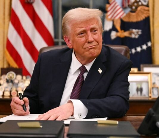 Трамп подписал указ о пошлинах на беспилотники и комплектующие к ним