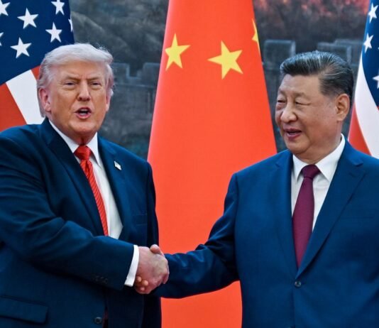 Впервые за 11 лет: Си Цзиньпин встретится в США с Трампом, но пропустит ООН, — Politico