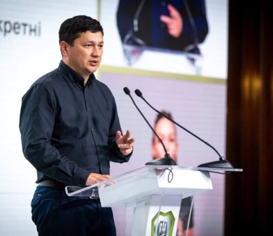 Ким представил пять направлений работы по ветеранской политике