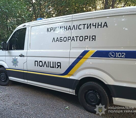 Несколько дней жил с телом в квартире: в Одессе мужчина подозревают в убийстве сожительницы