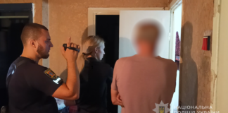 Задушил мать из-за пенсионной карты: правоохранители расследуют убийство в Одессе