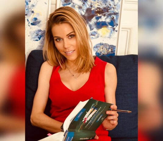 Вся в маму: дочь Брижит Макрон завела роман с мужчиной, который на 20 лет моложе ее (фото)