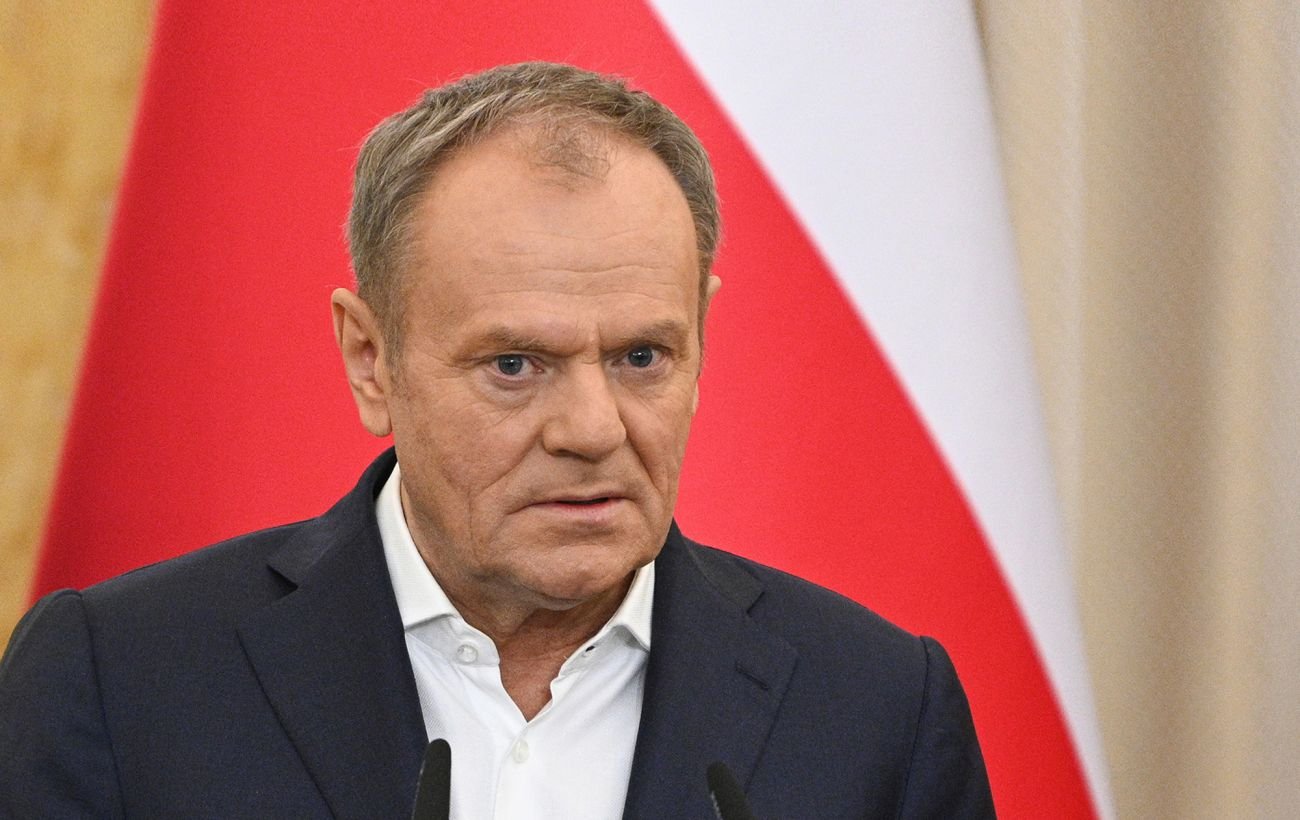 Туск назвал поджог завода дронов в Польше «саботажем» и заявил о российском следе