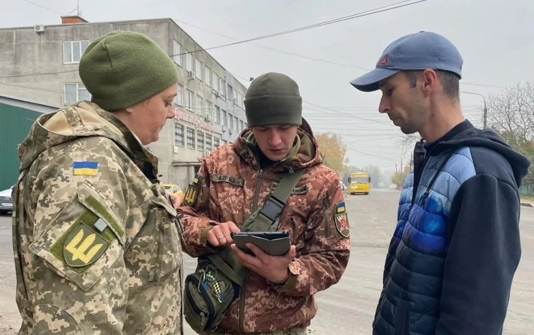 Началось автоматическое продление отсрочек: Минобороны назвало 22 категории граждан