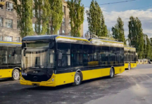В Киеве приостановили движение общественного транспорта: о каких районах речь и в чем причина