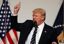 «У вас низкий IQ»: Трамп оскорбил журналистку за вопрос о санкциях против РФ (видео)