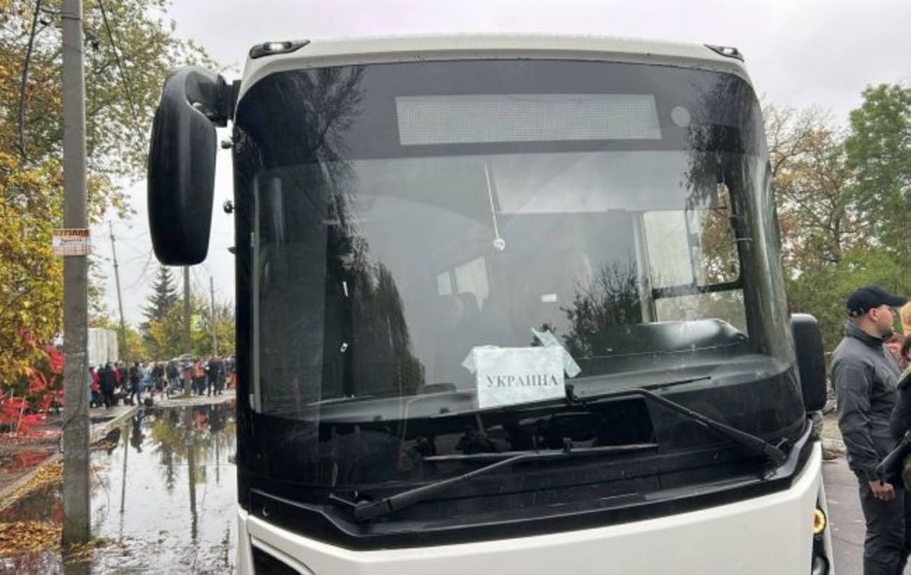 Гуманитарный конвой эвакуирует более 750 жителей Олешек