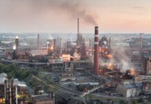 Крупнейший металлургический завод Украины готовится полностью остановить производство из-за российских ударов