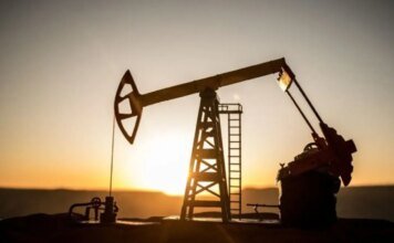 Нефть Brent впервые с мая подорожчала до $110 за баррель из-за угрозы новой эскалации на Ближнем Востоке