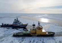 Еврокомиссия хочет увеличить количество ледоколов в ЕС — для чего