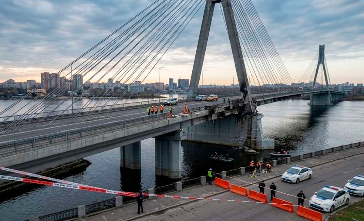 В Киеве частично возобновляют движение по Южному мосту: какое направление пока закрыто, — КГГА