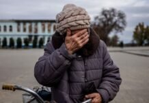 Заминированные пути и «живой щит»: что на самом деле происходит в оккупированных Олешках