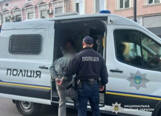 Отчим присвоил BMW падчерицы за 1,1 млн грн: в Одесской области разоблачили семейную аферу