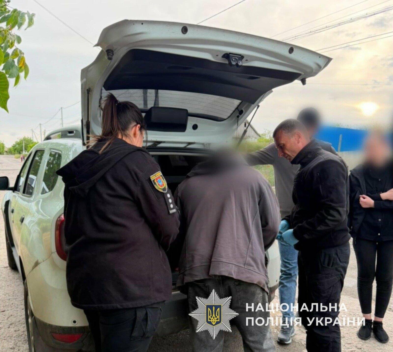 Маршрут в Молдову за тысячи долларов: в Одесской области мужчина оказался под судом из-за незаконной переправки