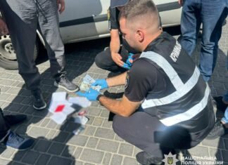 Поступление в колледж за деньги: в Одессе педагога разоблачили на схеме за $1600