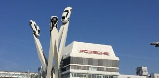 Акции упали, продажи сократились: семья Porsche потеряла миллиарды евро своего состояния