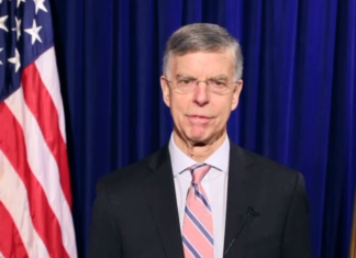 The Atlantic: бывшие послы США в Украине назвали решение Трампа по поводу санкций огромной ошибкой