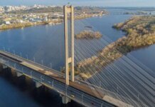 Атака на Южный мост: в Киеве изменили схему движения авто и поездов «зеленой» линии метро