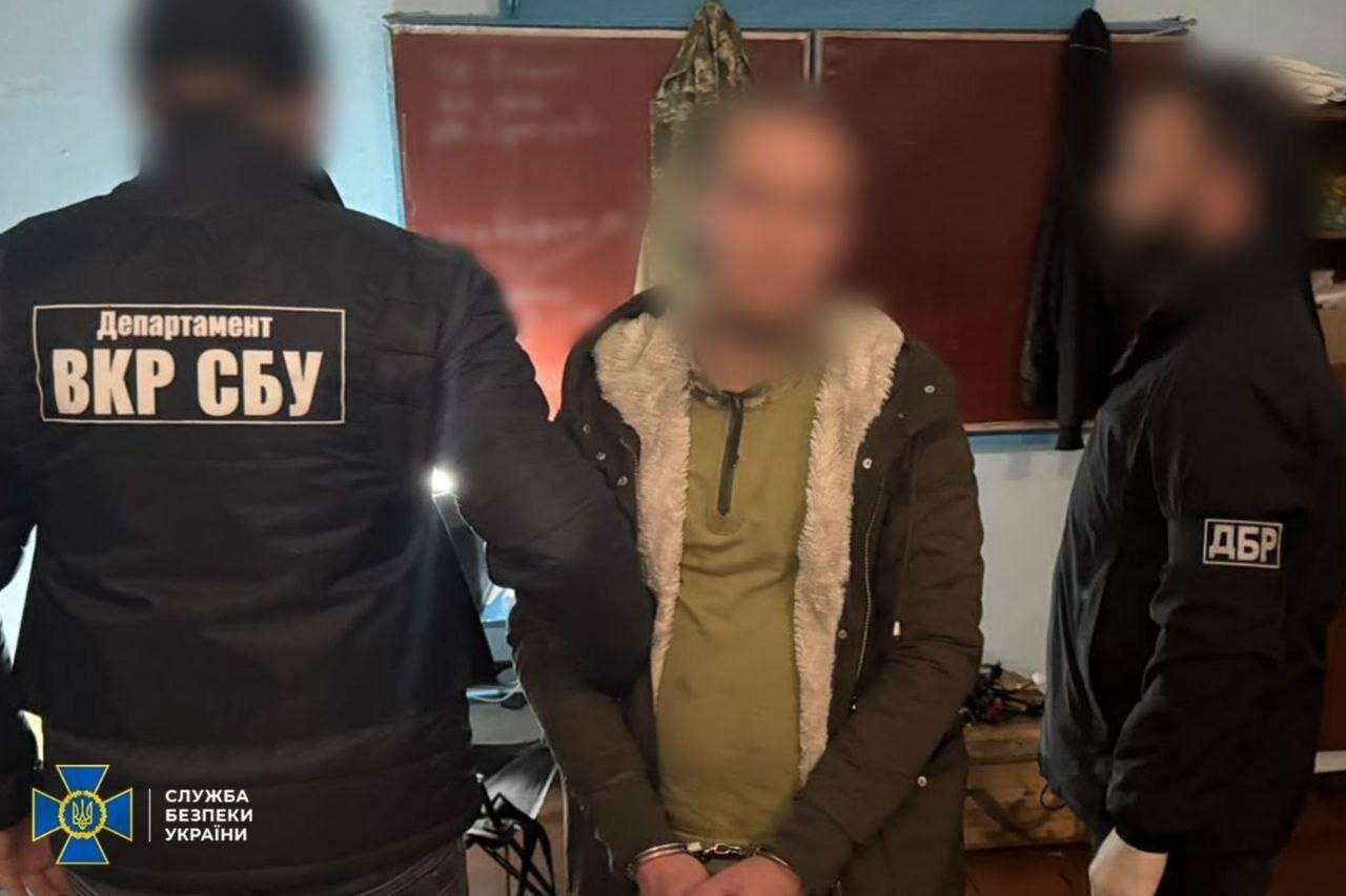 Сменил 77 номеров и скрывался в Одессе: СБУ разоблачила российского агента в рядах ВСУ