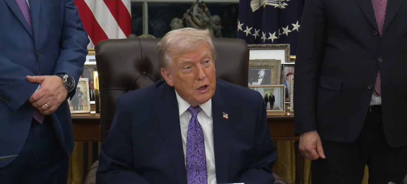 «Глупые люди хотели»: Трамп раскритиковал тех, кто призывал ввести санкции против РФ