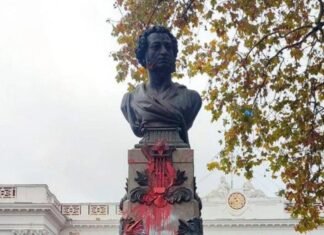 Семь памятников в Одессе попали в список демонтажа: Пушкин — №1