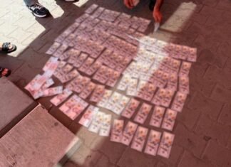 Взятка за неприкосновенность киоска: в Одессе в суд передали дело экс-чиновника горсовета