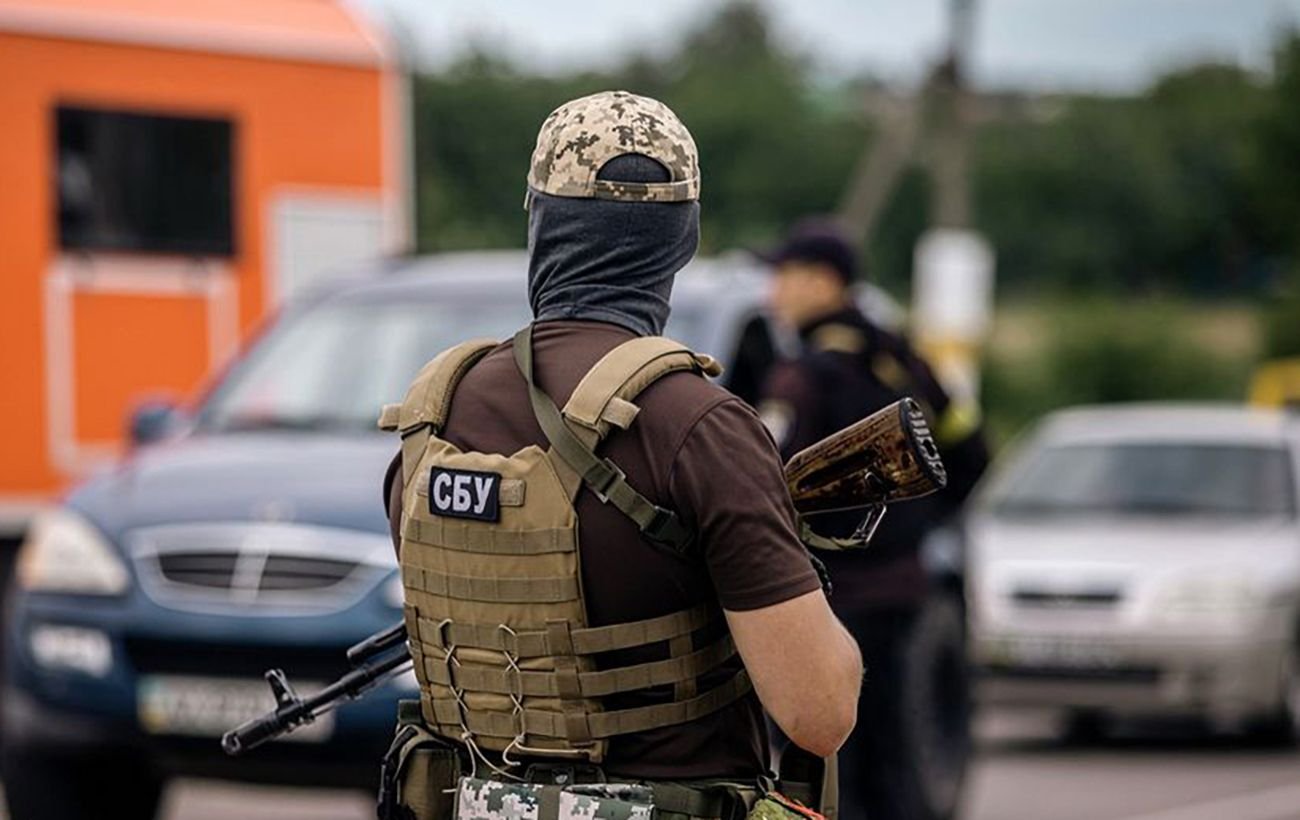 Трое мужчин готовили целую серию терактов в ТЦК Киева, — СБУ