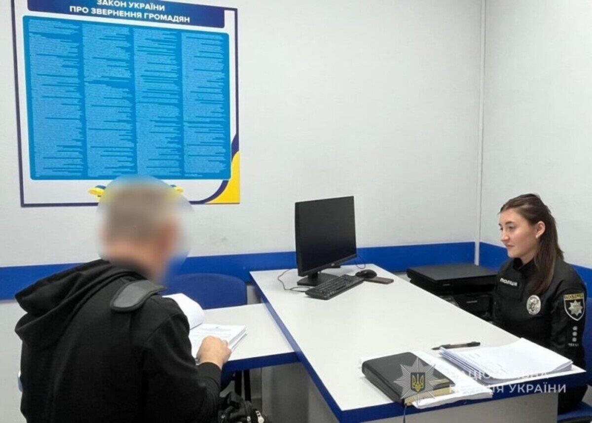 Бил по голове и вытянул за шею: в Одесской области будут судить преподавателя
