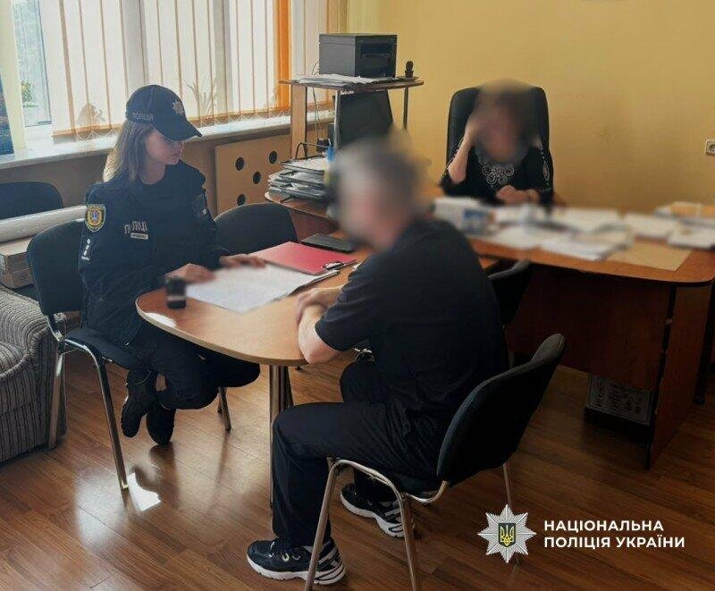 Избиение ученика на уроке информатики: в Одесской области полиция проверяет действия преподавателя