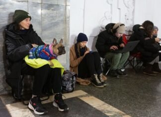 В Киеве прогремели взрывы после объявления угрозы баллистики