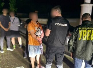 Фальшивые документы моряка за $6000: в Одесской области разоблачили схему выезда мужчин за границу