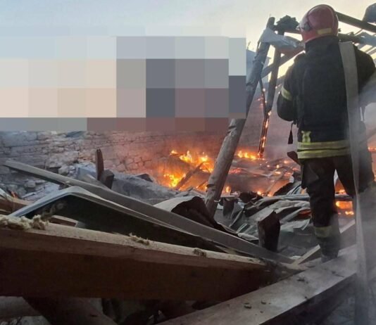 Взрывы в Одессе 10 октября: россияне ударили по административному зданию, повреждены автомобили — ОБНОВЛЯЕТСЯ