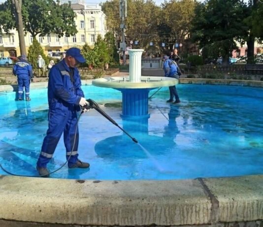 В Одессе выключают фонтаны: уже прекратили работу до весны