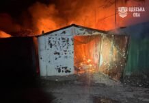 Масштабные пожары после ночной атаки на Одесщину: россияне ударили по предприятию и гаражам — ОБНОВЛЯЕТСЯ