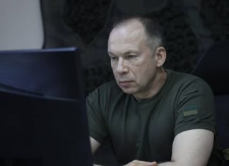 Конфликт с Федоровым, эволюция войны и новые тактики: главное из интервью Сырского