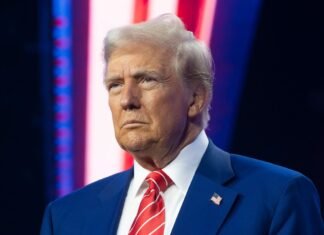 Время на исходе. В Конгрессе США призвали Трампа ввести «адские санкции» Грэма против России