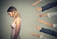Булинг и домашнее насилие: в Одессе обсудили, как защитить детей